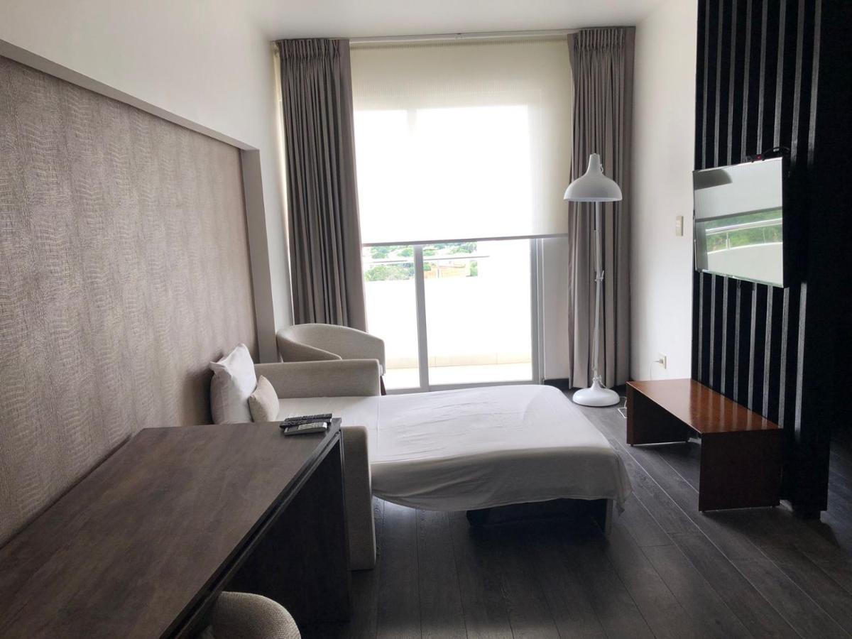 Urban Suites Apart Hotel Санта-Крус-де-ла-Сьерра Экстерьер фото