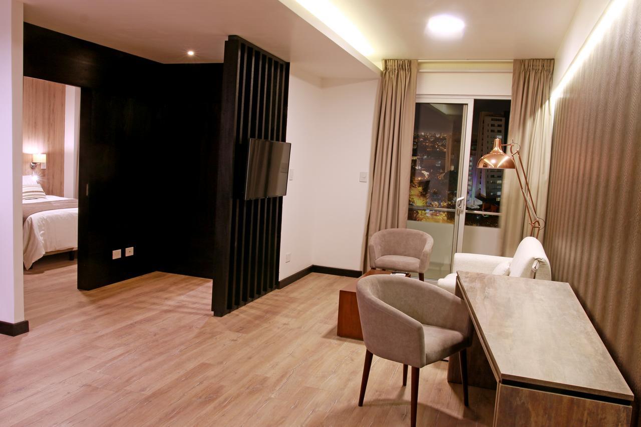 Urban Suites Apart Hotel Санта-Крус-де-ла-Сьерра Экстерьер фото