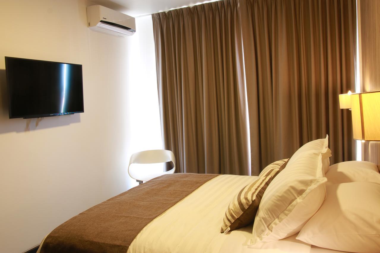 Urban Suites Apart Hotel Санта-Крус-де-ла-Сьерра Экстерьер фото