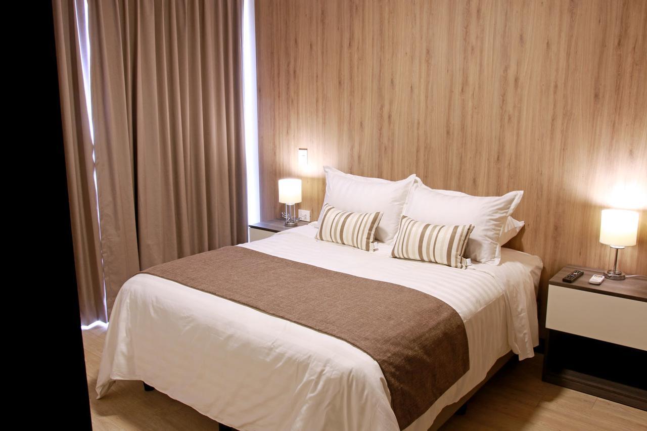 Urban Suites Apart Hotel Санта-Крус-де-ла-Сьерра Экстерьер фото