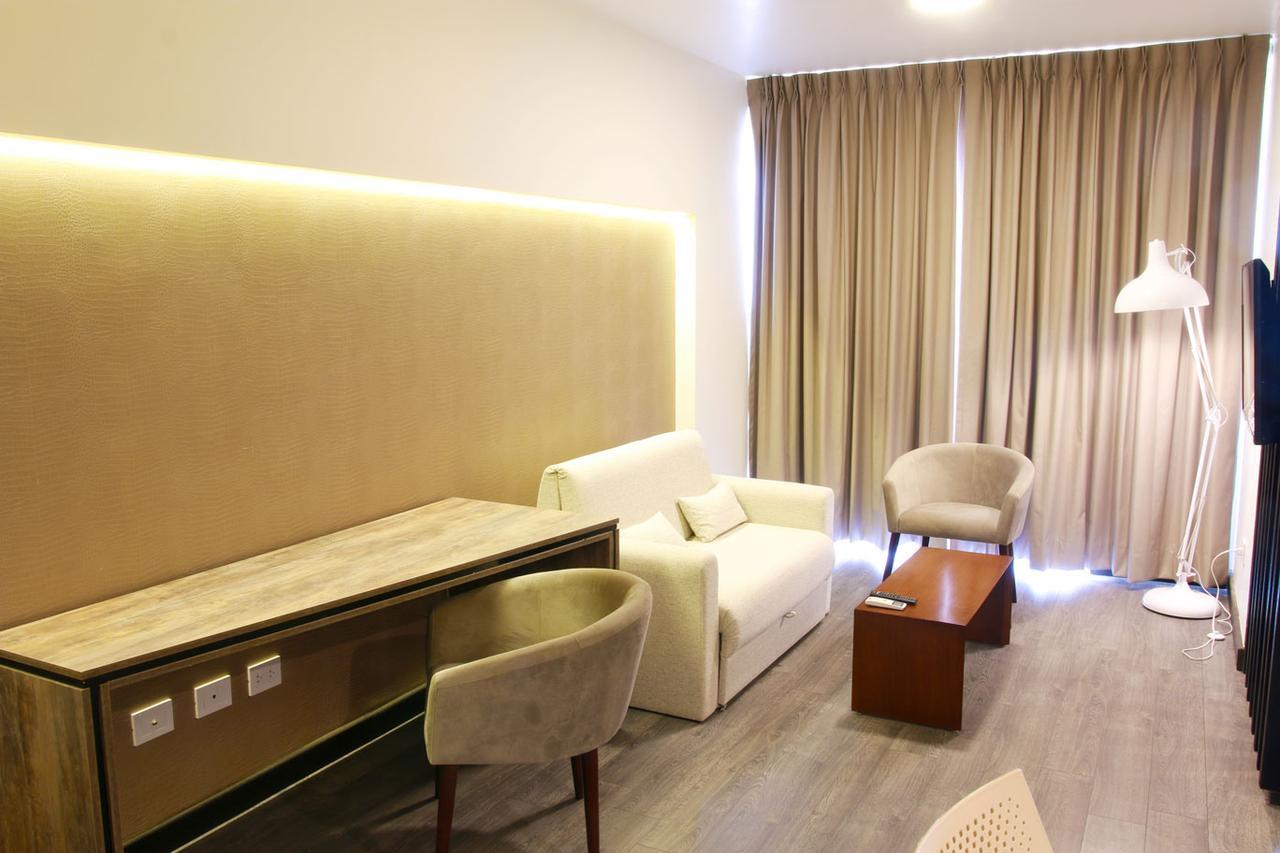 Urban Suites Apart Hotel Санта-Крус-де-ла-Сьерра Экстерьер фото