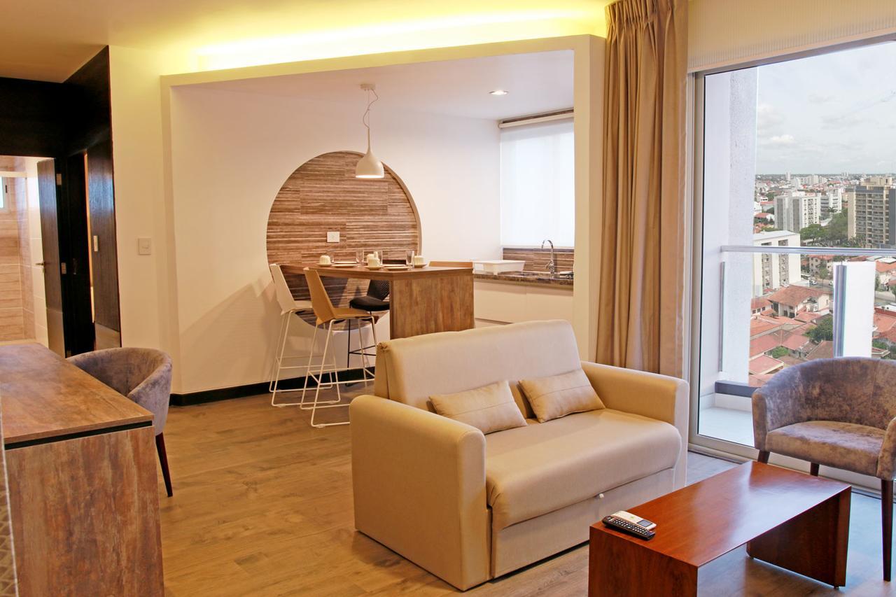 Urban Suites Apart Hotel Санта-Крус-де-ла-Сьерра Экстерьер фото