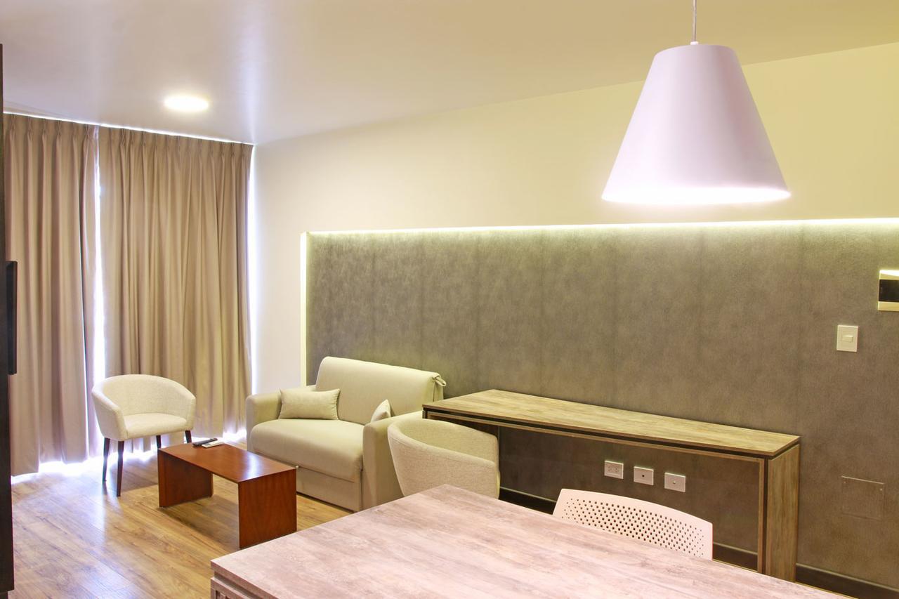 Urban Suites Apart Hotel Санта-Крус-де-ла-Сьерра Экстерьер фото