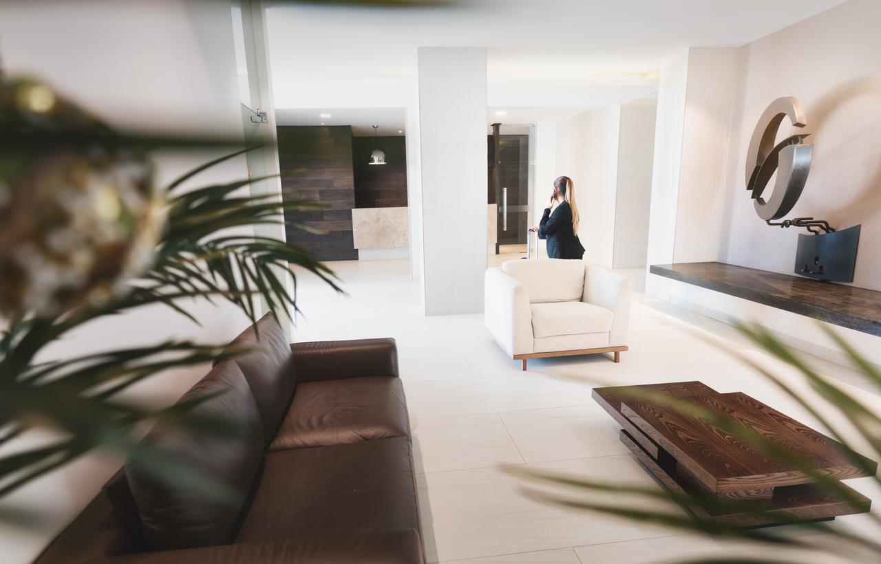 Urban Suites Apart Hotel Санта-Крус-де-ла-Сьерра Экстерьер фото